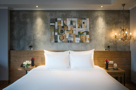 Bespoke Trendy Hotel Hanoi 